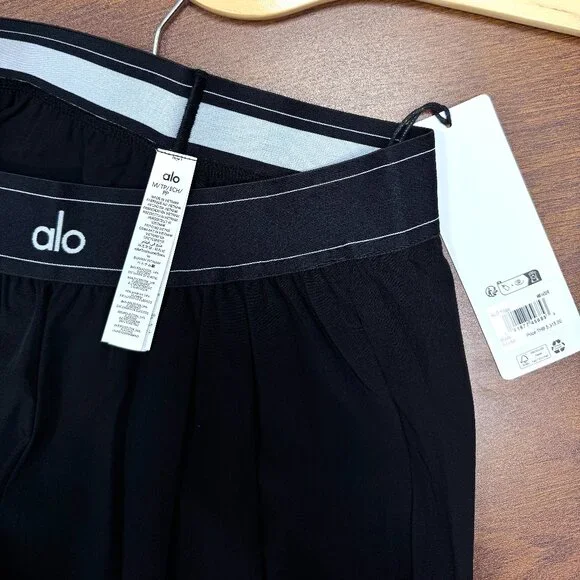 Brand new ALO Yoga Suit Up Trouser Black (Regular)👖👖 - Picture 5 of 10